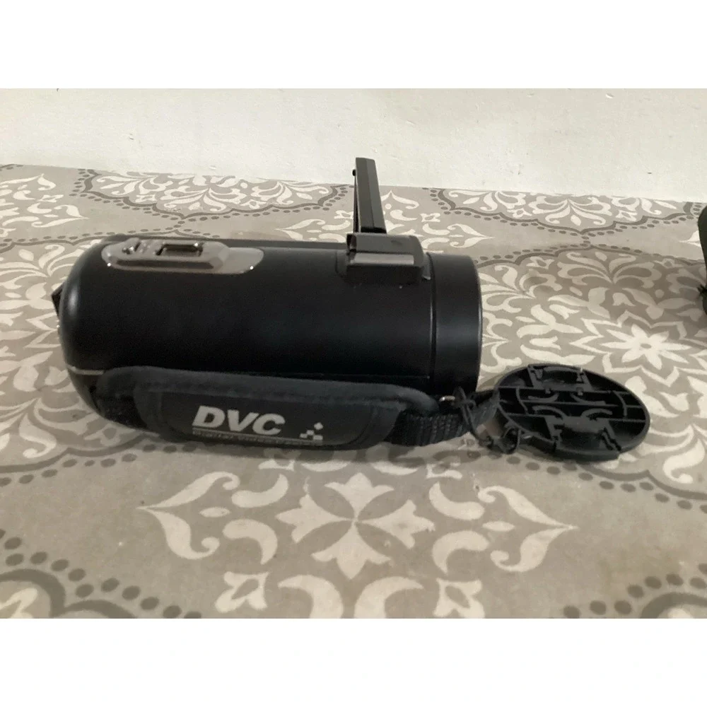 FHD 1920 X 1080P High Definition 16X Digital Zoom 24.0 Mega Pixels